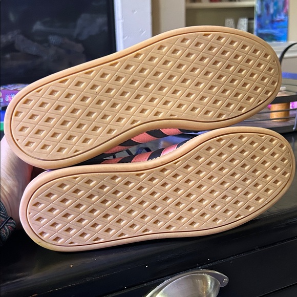 Adidas Breaknet Suede Sneakers, women’s 9 - Picture 5 of 7